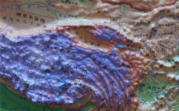 地形地貌高台高台沙盘模型在规划与教育中的应用价值解析